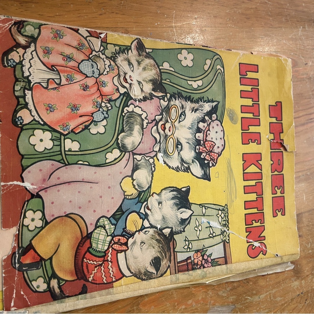 Vintage 1940s 'Three Little Kittens' Children's Book. Beautiful artwork! - Picture 3 of 7
